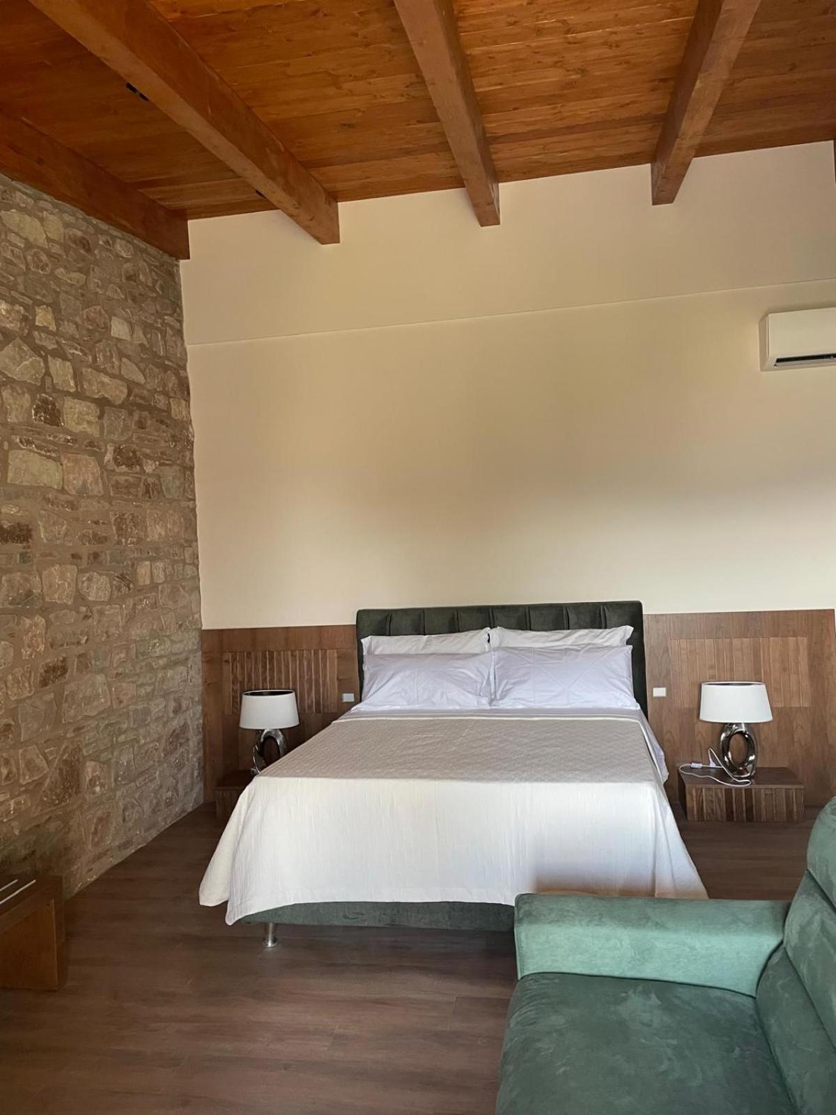 Casale 700 Bed & Breakfast Amendolara Exterior photo